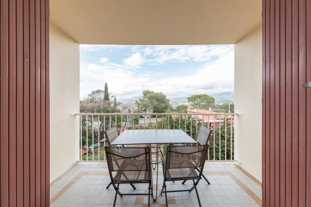 Appartement Les Elfes Le Pradet Exterior photo
